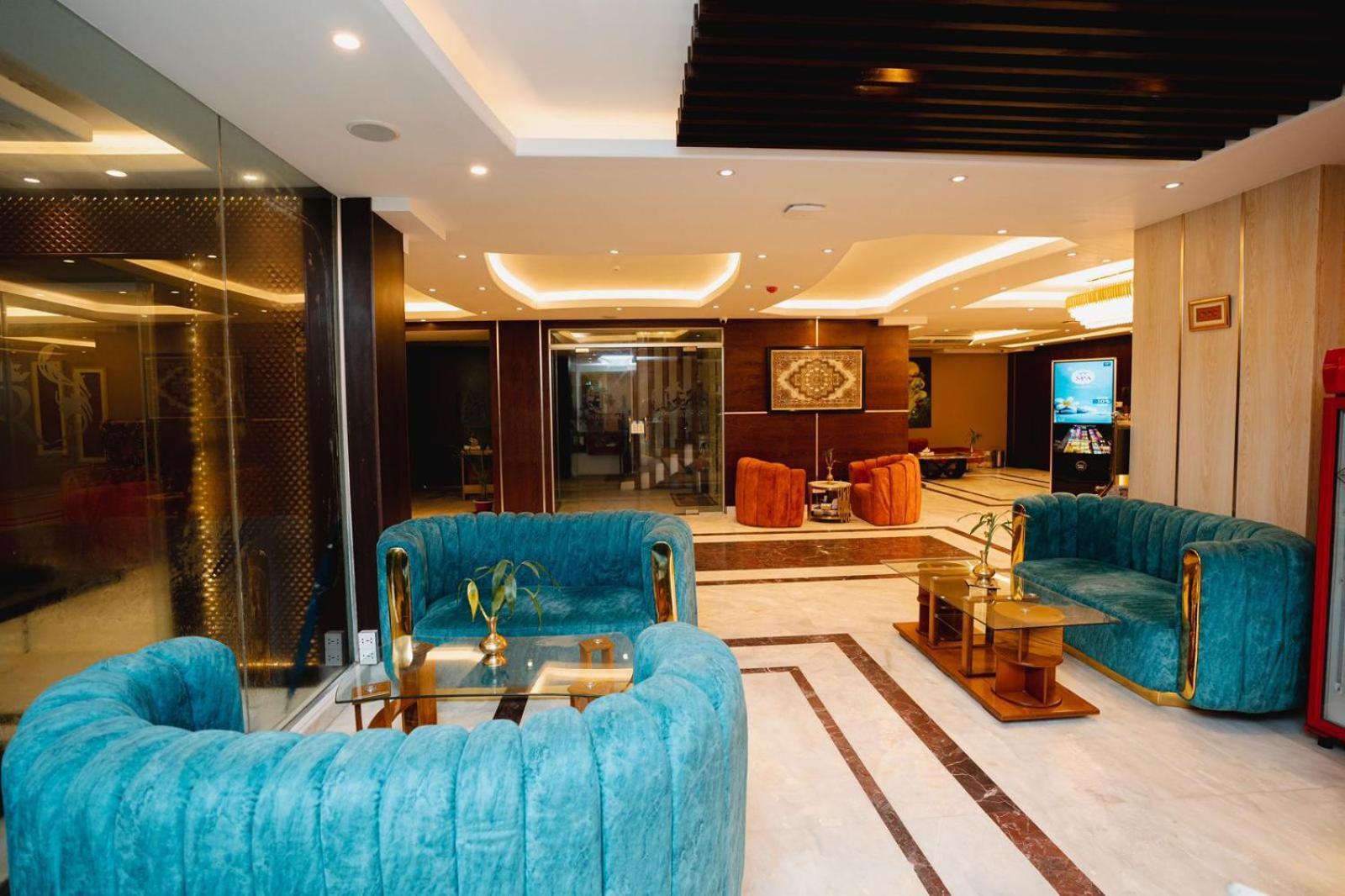 Royal Raj Hotel 라지샤히 외부 사진